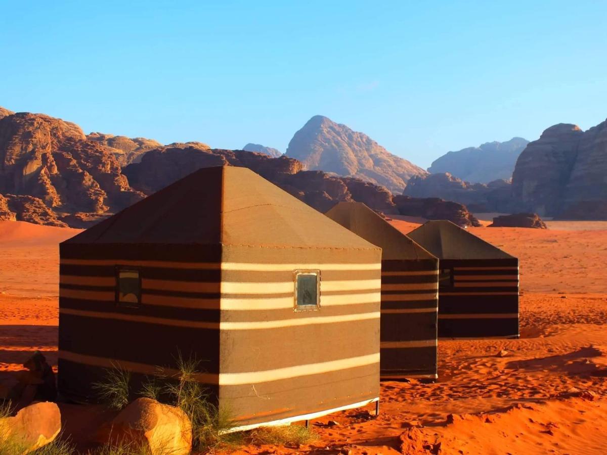 Wadirum Desert Tours Camp ワディ ・ラム エクステリア 写真