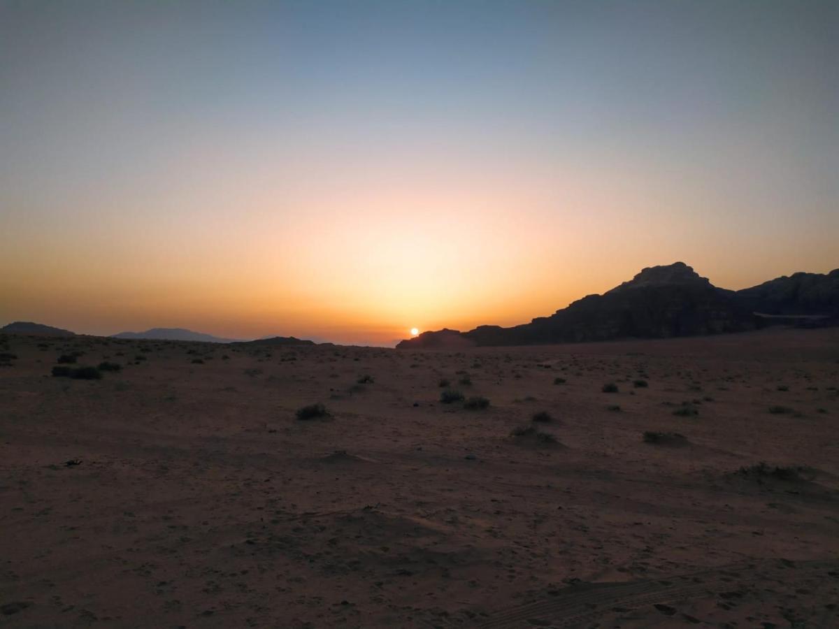 Wadirum Desert Tours Camp ワディ ・ラム エクステリア 写真